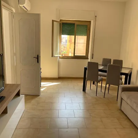 Malatesta House Рим